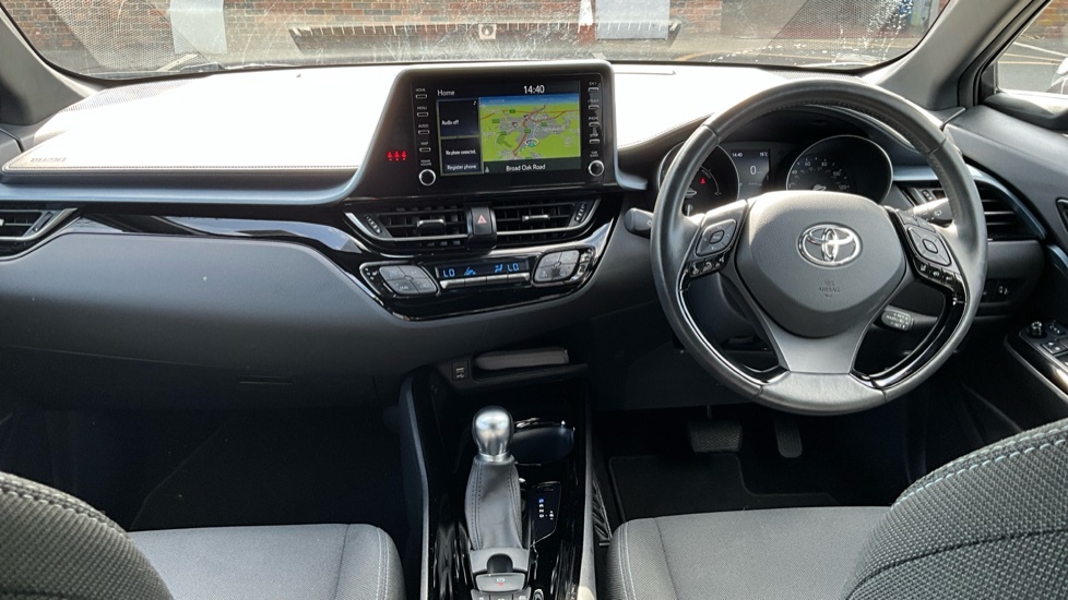Toyota C-Hr 2.0 Vvt-h Gpf Design Suv Hybrid Cvt Eur White #6