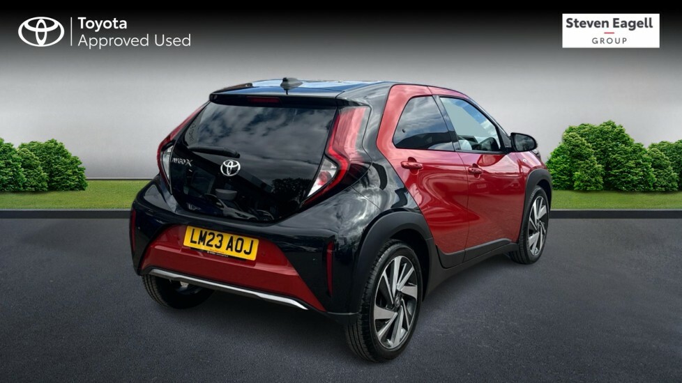 Toyota Aygo X 1.0 Vvt-i Exclusive Euro 6 Ss LM23AOJ Red #2