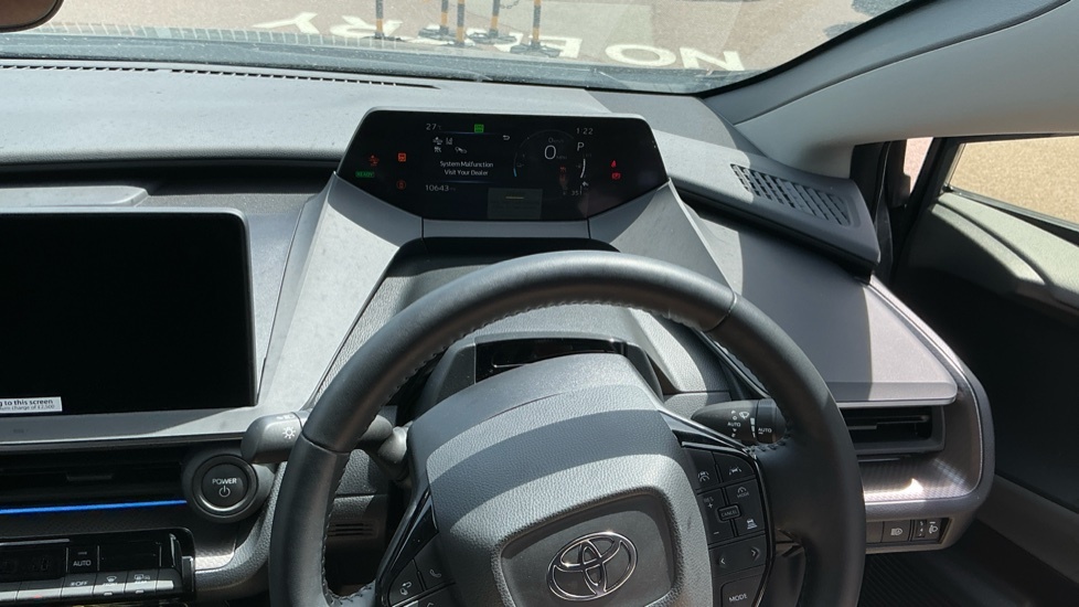 Toyota Prius 2.0 13.6Kwh Design Cvt Euro 6 Ss FL25HFT Grey #6