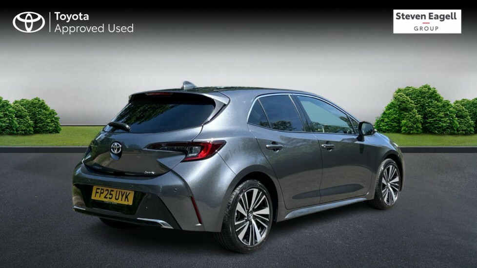 Toyota Corolla 1.8 Vvt-h Design Cvt Euro 6 Ss FP25UYK Grey #2