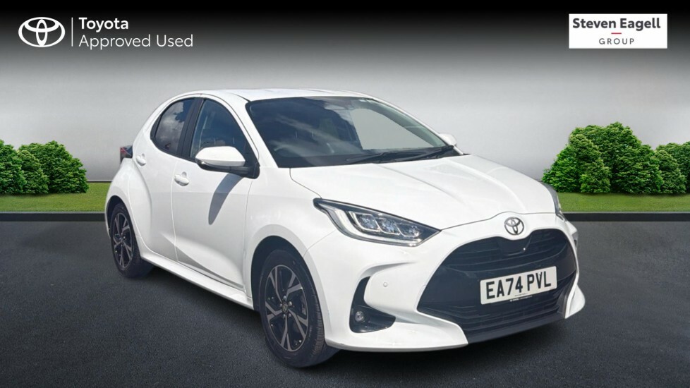 Toyota Yaris 1.5 Vvt-h Design Hatchback Hybrid E-cvt White