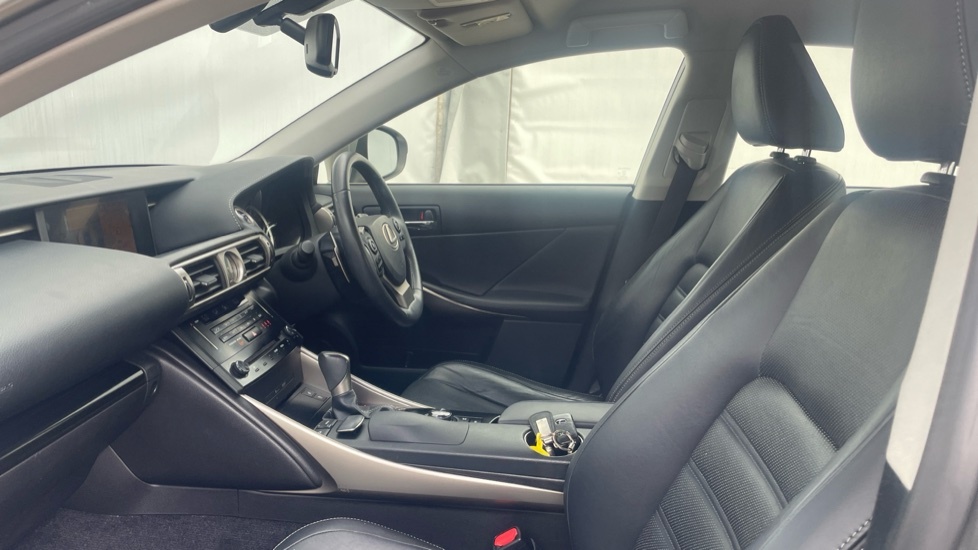Lexus IS 2.5 300H Luxury Saloon Hybrid E-cvt Eur Silver #6