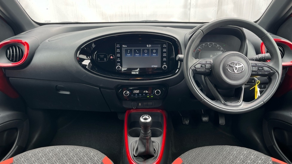 Toyota Aygo X 1.0 Vvt-i Edge Euro 6 Ss BK73WWO Red #6