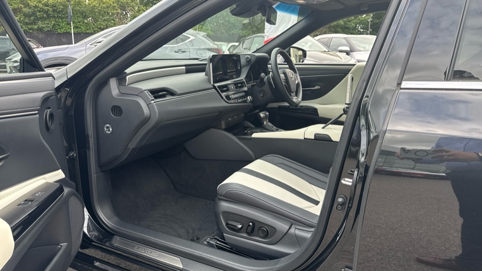Lexus ES 2.5 300H F Sport Saloon Hybrid E-cvt Eu Black #6