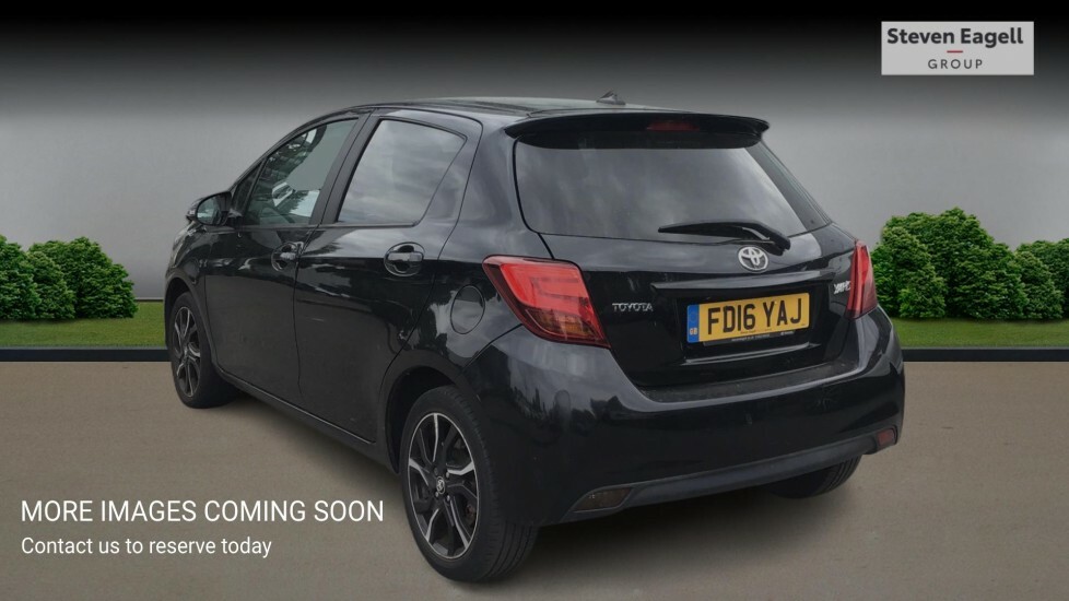 Toyota Yaris 1.33 Dual Vvt-i Design Hatchback Multid Black #2