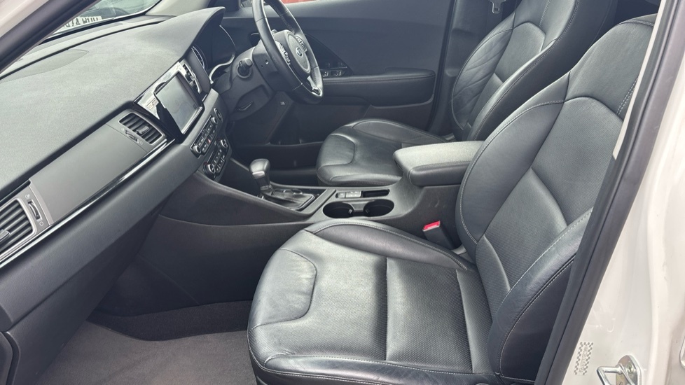 Kia Niro 1.6H Gdi 4 Dct Euro 6 Ss 16In Alloy White #5