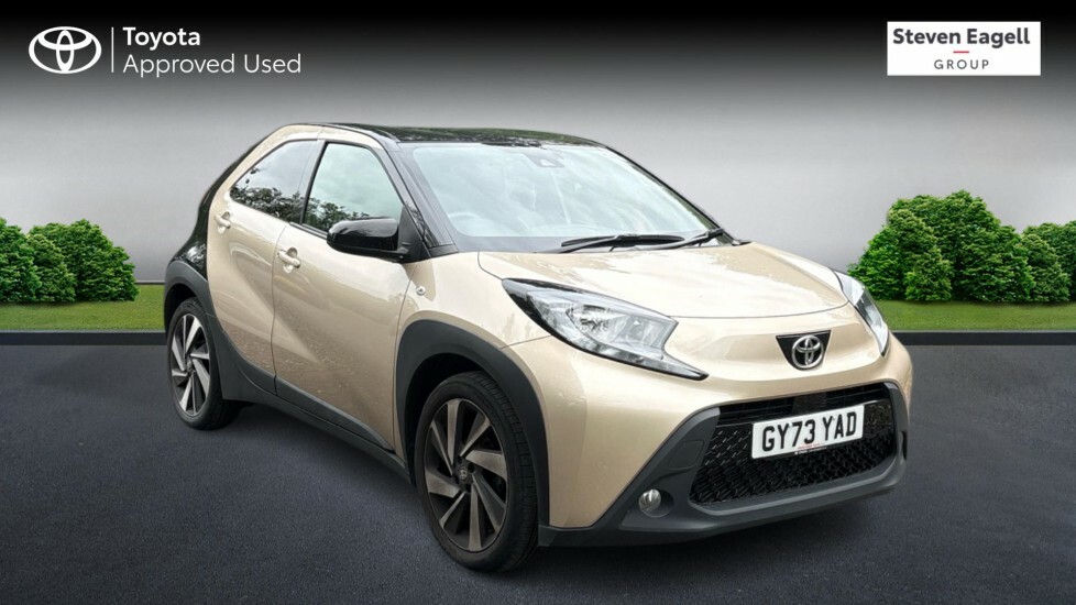 Toyota Aygo X 1.0 Vvt-i Edge Euro 6 Ss GY73YAD Beige