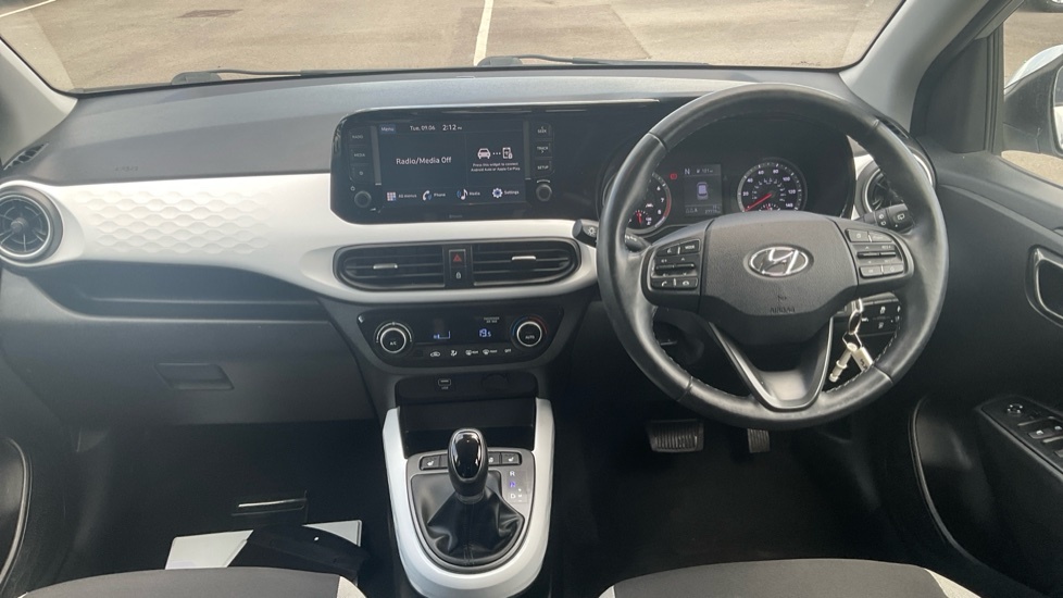 Hyundai I10 1.2 Premium Euro 6 Ss EK22OHO Grey #6