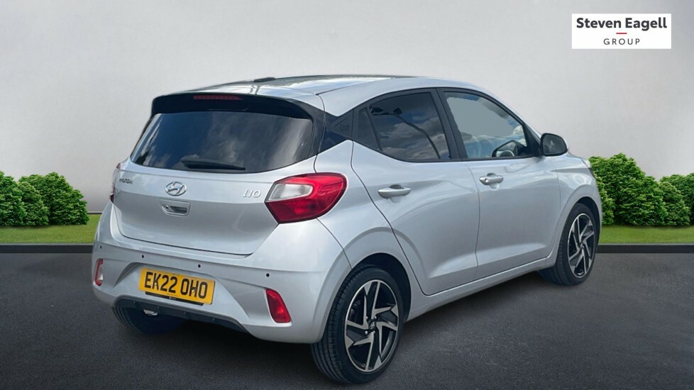 Hyundai I10 1.2 Premium Euro 6 Ss EK22OHO Grey #2
