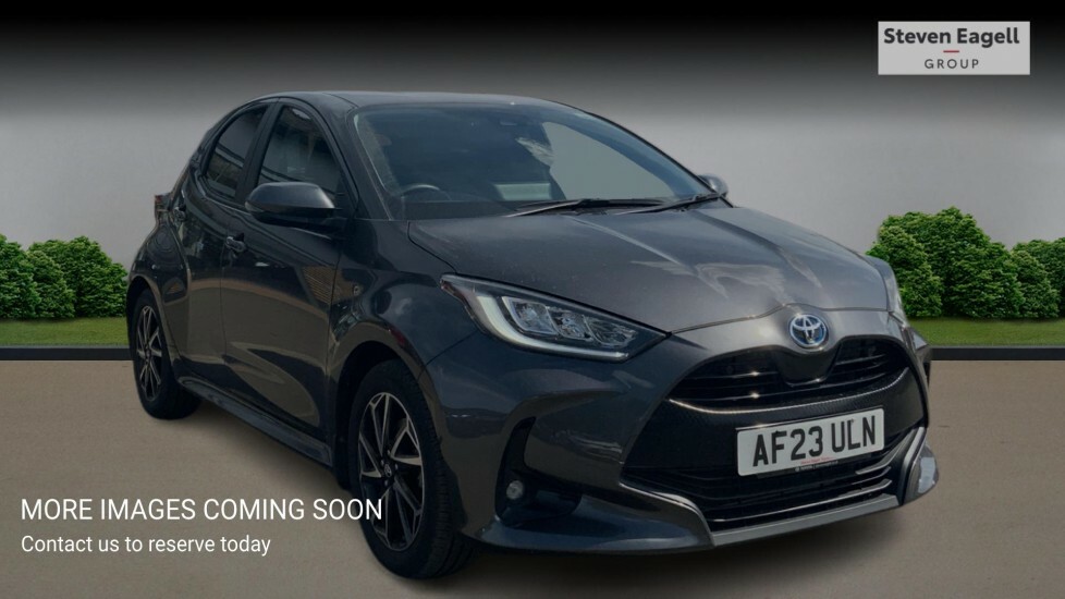 Toyota Yaris 1.5 Vvt-h Design Hatchback Hybrid E-cvt Grey