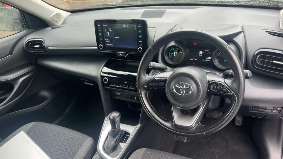 Toyota Yaris Cross 1.5 Vvt-h Icon E-cvt Euro 6 Ss KR23YLO Black #6