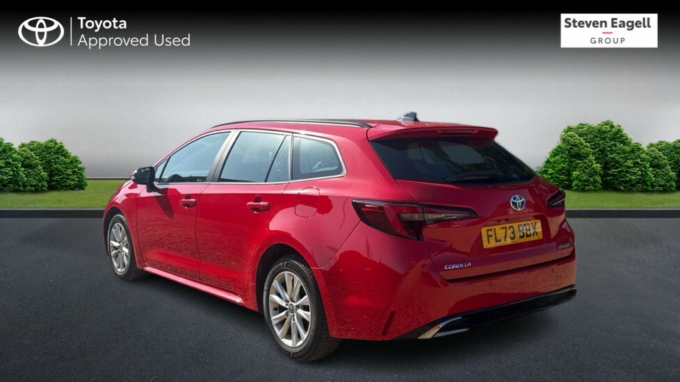 Toyota Corolla 1.8 Vvt-h Icon Touring Sports Hybrid Cv FL73BBX Red #4