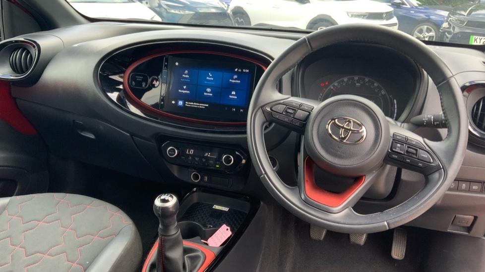Toyota Aygo X 1.0 Vvt-i Exclusive Hatchback Eu KV23JFA Red #6
