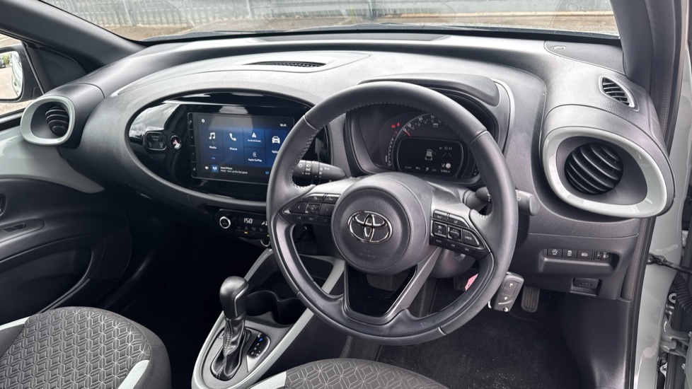 Toyota Aygo X 1.0 Vvt-i Edge X-shift Euro 6 Ss AO74WUH #6