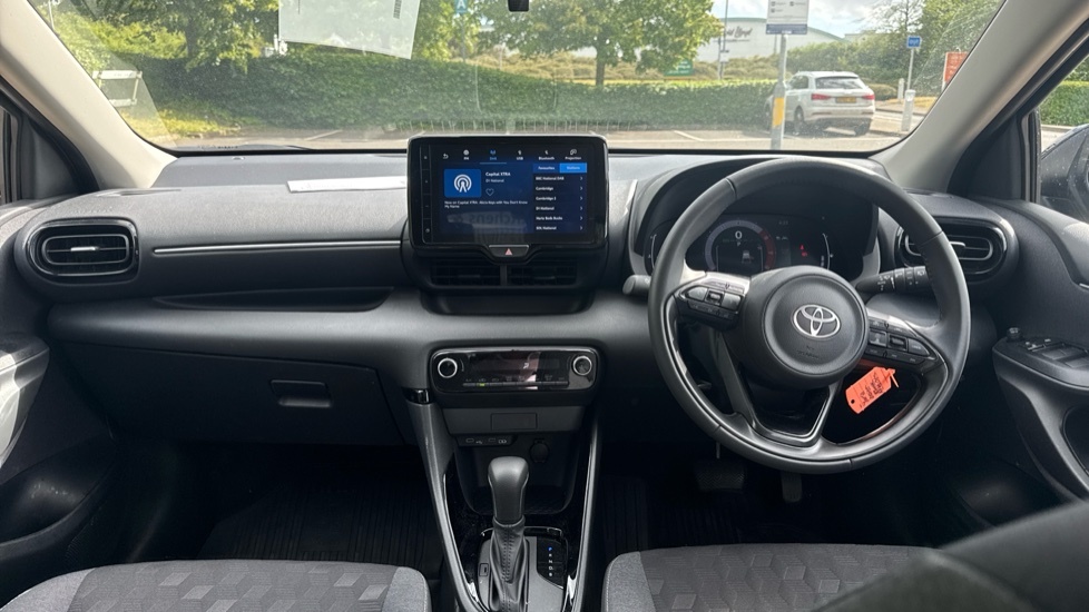 Toyota Yaris 1.5 Vvt-h Design Hatchback Hybrid E-cvt AF25JVU Black #6