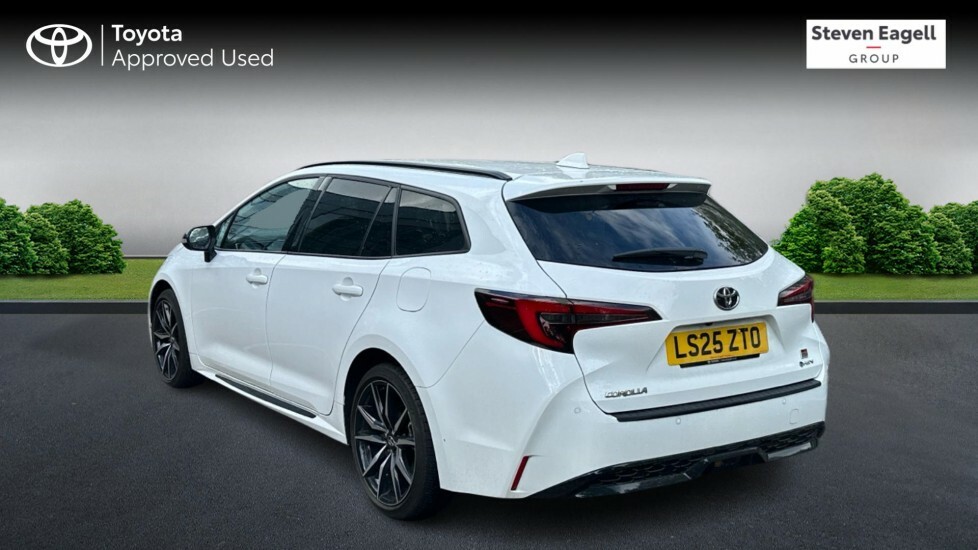 Toyota Corolla 1.8 Vvt-h Gr Sport Touring Sports Cvt Euro 6 Ss LS25ZTO White #4
