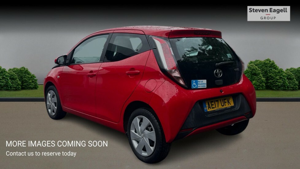 Toyota Aygo 1.0 Vvt-i X-play Hatchback Euro AE17UFK Red #2