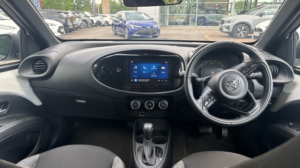 Toyota Aygo X 1.0 Vvt-i Pure X-shift Euro 6 Ss GK74NVL White #6