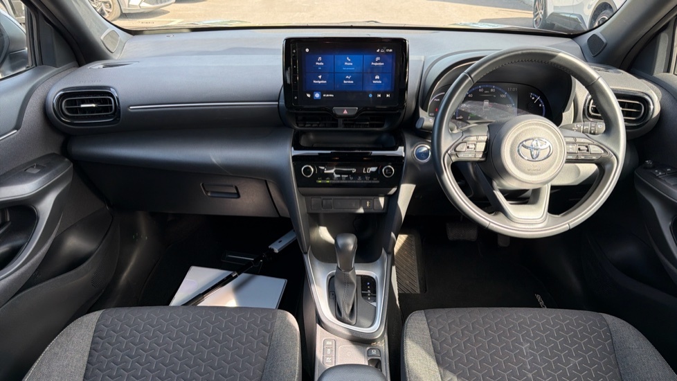Toyota Yaris Cross 1.5 Vvt-h Design E-cvt Euro 6 Ss LO72YRF Silver #6