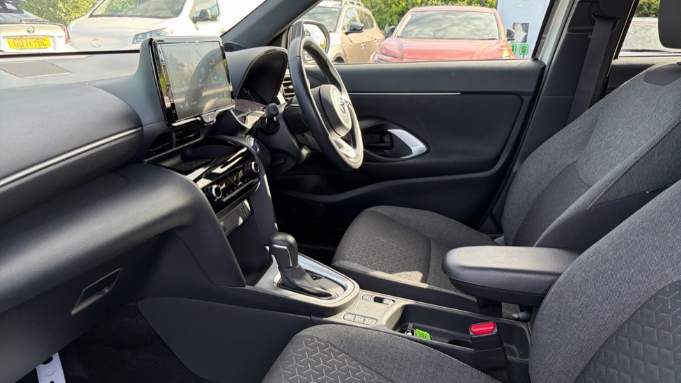 Toyota Yaris Cross 1.5 Vvt-h Design E-cvt Euro 6 Ss LO72YRF Silver #5