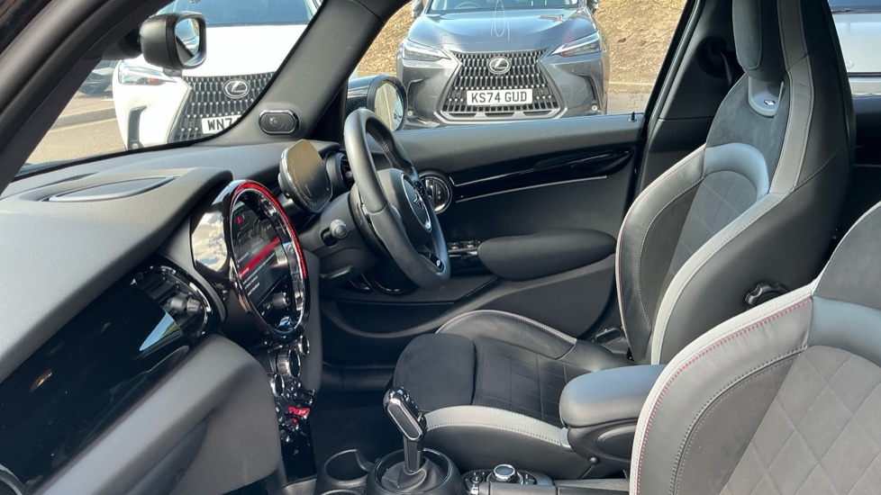 Mini Hatch 2.0 Cooper S Sport Steptronic Euro 6 Ss LL73SVW Black #6