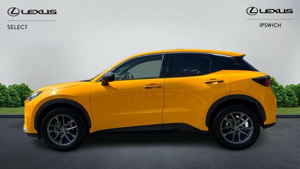 Lexus LBX 1.5 Vvt-ie Premium E-cvt Euro 6 Ss AV25YMA Yellow #3