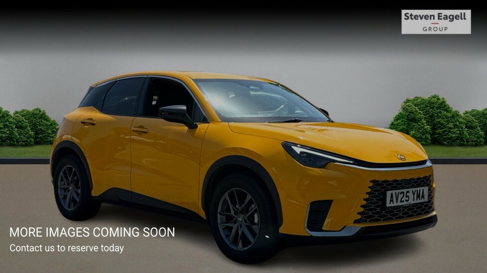 Lexus LBX 1.5 Vvt-ie Premium E-cvt Euro 6 Ss Yellow
