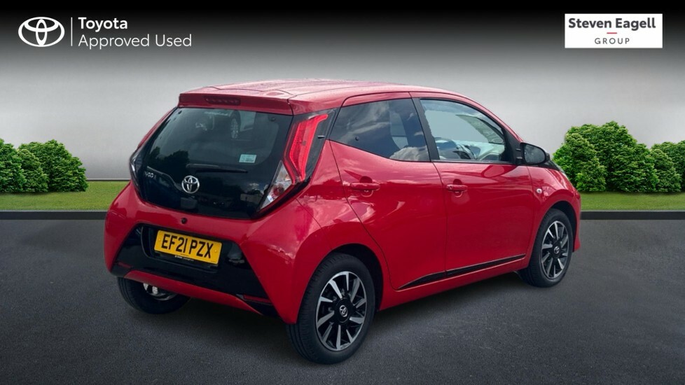 Toyota Aygo 1.0 Vvt-i X-trend X-shift Euro 6 Safety Sense EF21PZX Red #2
