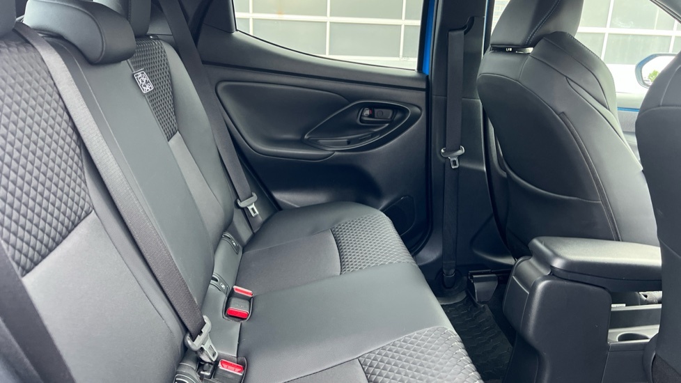 Toyota Yaris 1.5 Hybrid 130 Premiere Edition Cvt Blue #8