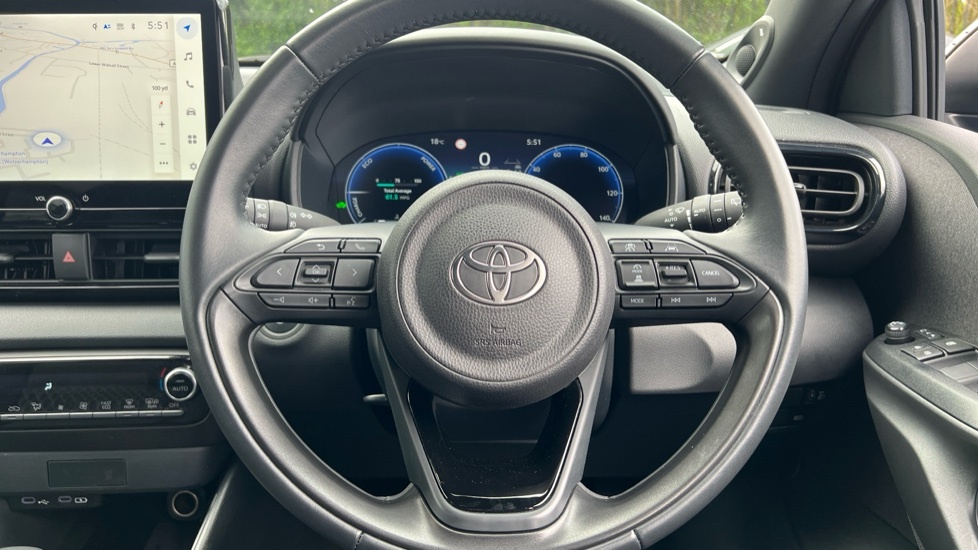 Toyota Yaris 1.5 Hybrid 130 Premiere Edition Cvt Blue #10