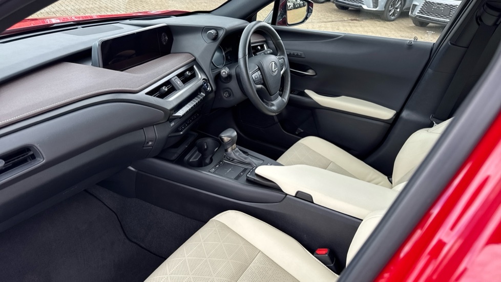 Lexus UX 2.0 250H Takumi Suv Hybrid E-cvt Euro 6 Red #6