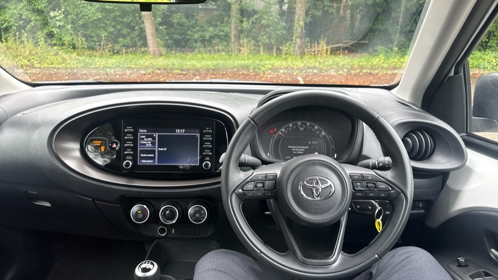 Toyota Aygo X 1.0 Vvt-i Pure Euro 6 Ss White #6