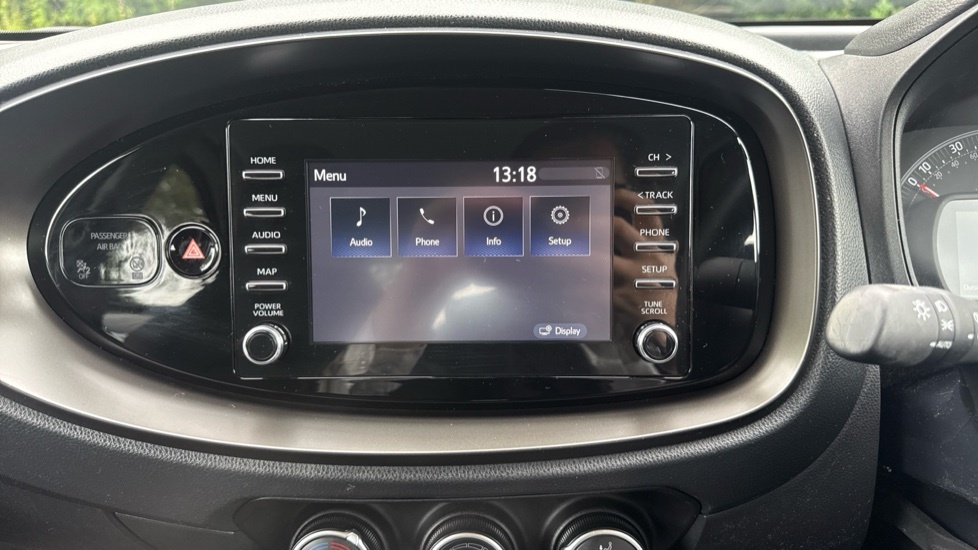 Toyota Aygo X Edge Beige #38