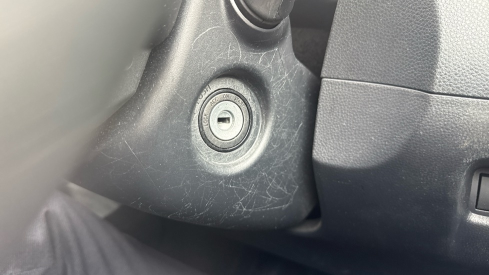 Toyota Aygo X Edge Beige #16
