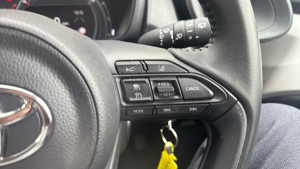 Toyota Aygo X Edge Beige #28