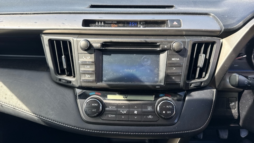 Toyota Rav 4 2.2 D-4d Invincible Grey #9