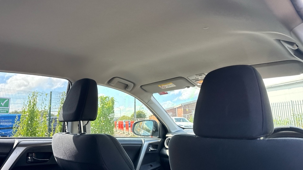 Toyota Rav 4 2.2 D-4d Invincible Grey #19