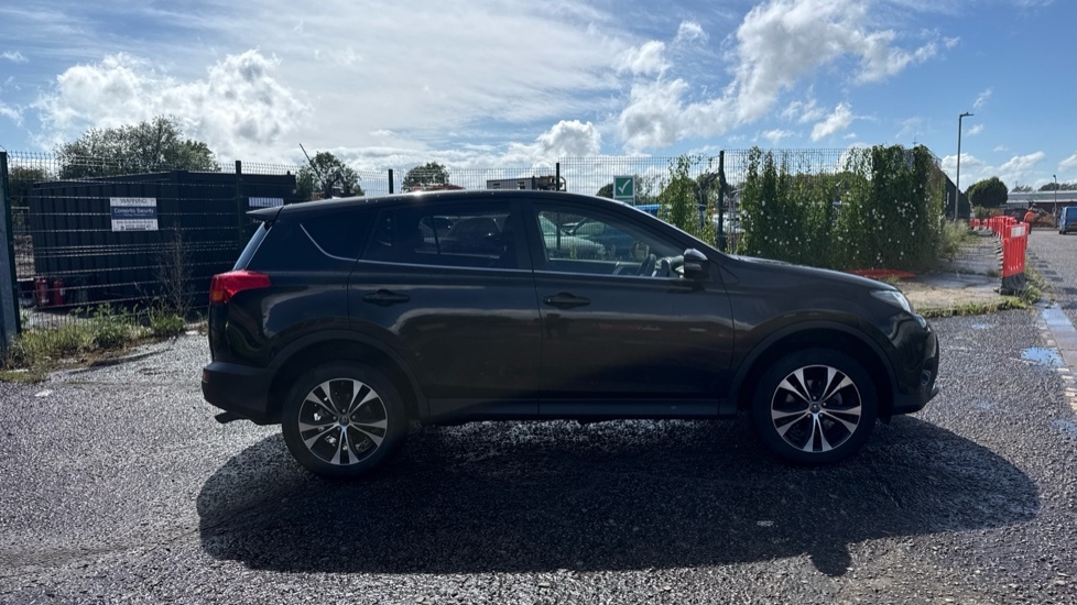 Toyota Rav 4 2.2 D-4d Invincible Grey #23