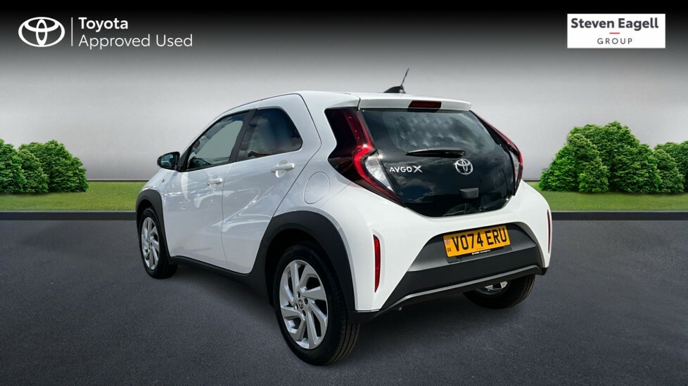 Toyota Aygo X 1.0 Vvt-i Pure Euro 6 Ss White #4