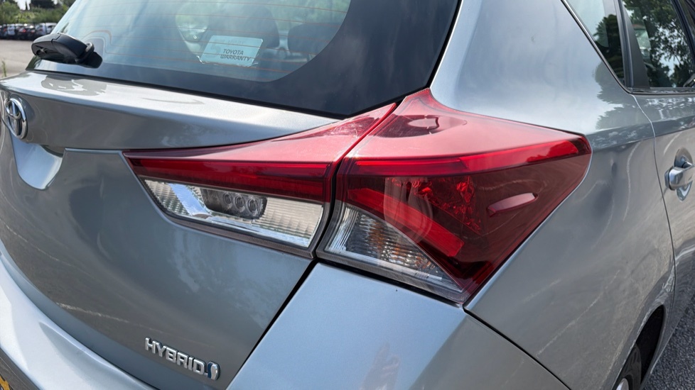 Toyota Auris 1.2T Design Tss Nav Brown #21