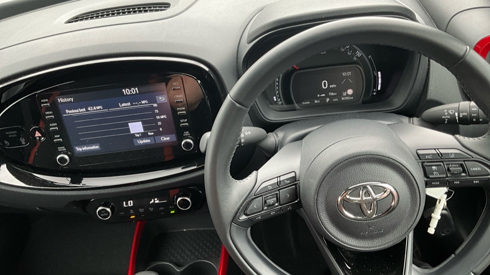 Toyota Aygo X 1.0 Vvt-i Edge X-shift Euro 6 Ss Red #6