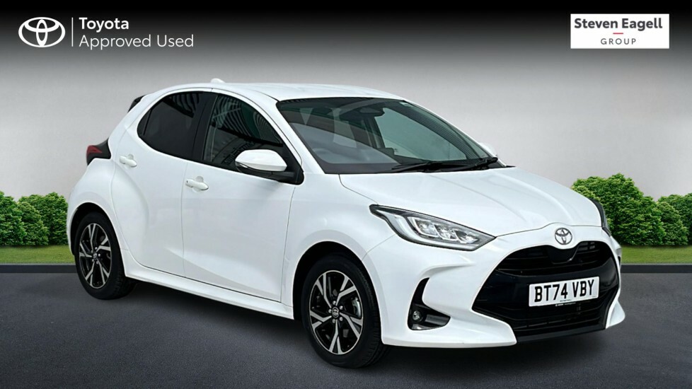 Toyota Yaris 1.5 Vvt-h Design E-cvt Euro 6 Ss White