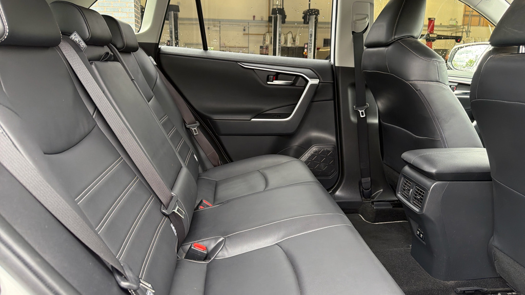 Toyota Rav 4 2.5L Dynamic Blue #8