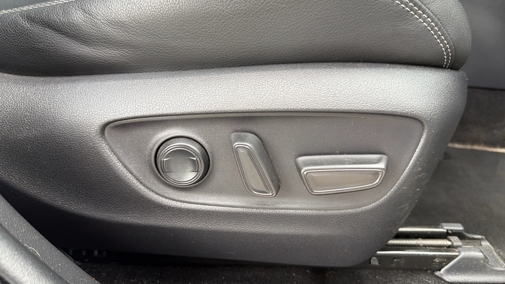 Toyota Rav 4 2.5L Dynamic Blue #34