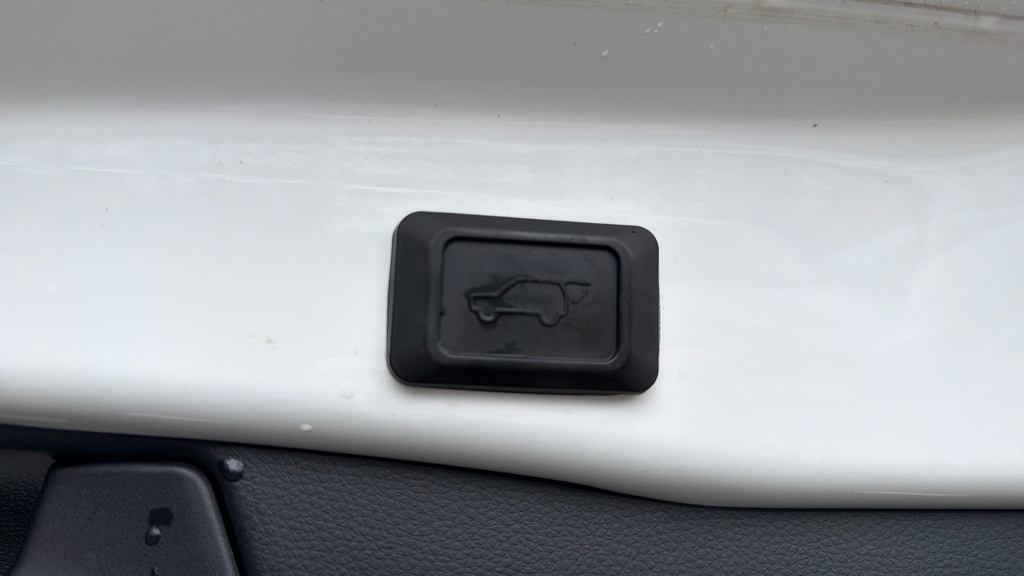 Toyota Rav 4 2.5L Dynamic Blue #33