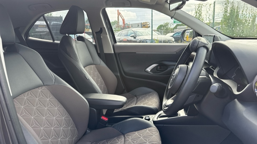 Toyota Yaris Cross 1.5 Vvt-h Icon E-cvt Euro 6 Ss  #12