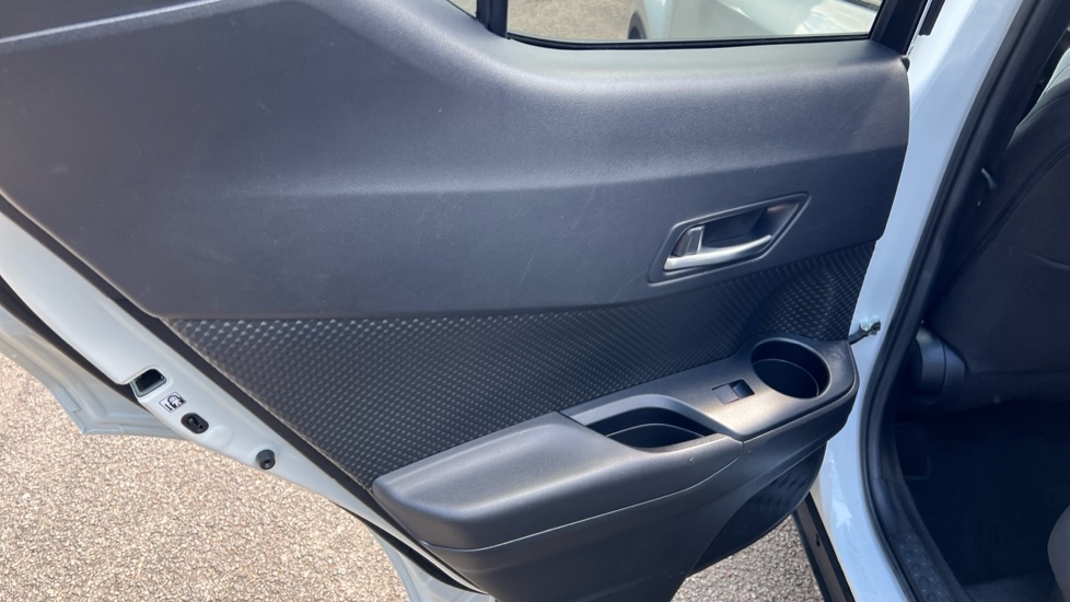 Toyota C-Hr Icon Blue #39