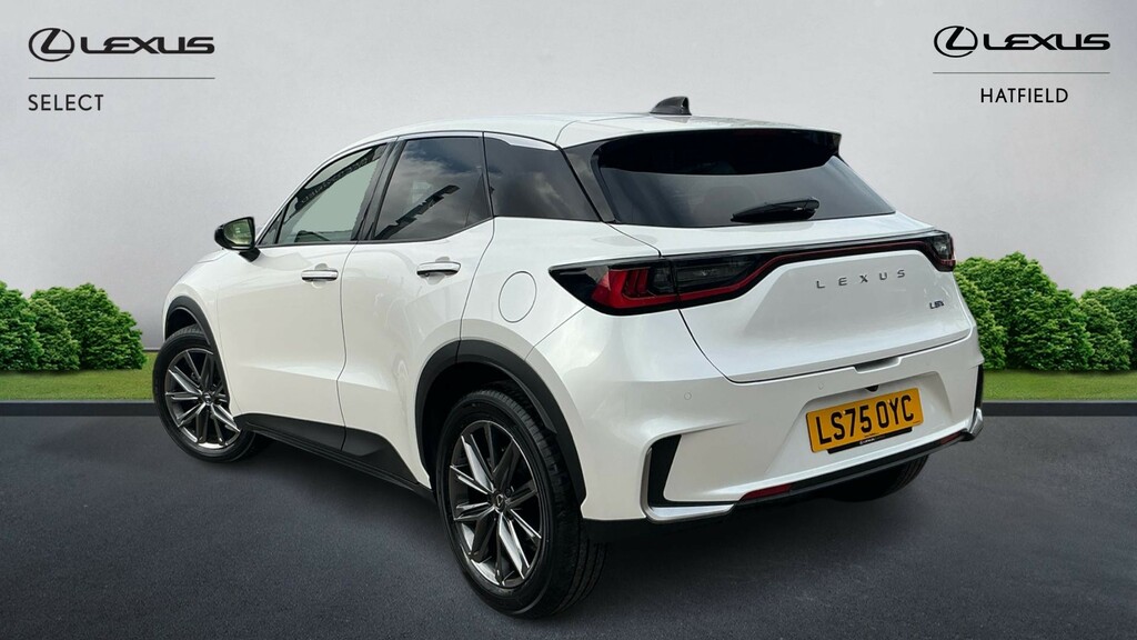 Lexus LBX 1.5 Vvt-ie Premium Plus E-cvt Euro 6 Ss White #2