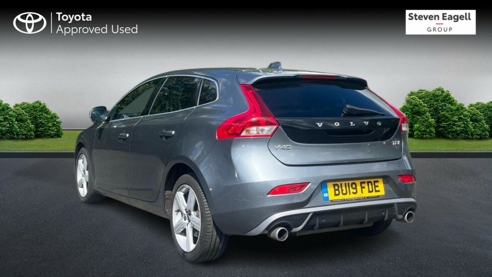 Volvo V40 2.0 T2 R-design Edition Euro 6 Ss Grey #4
