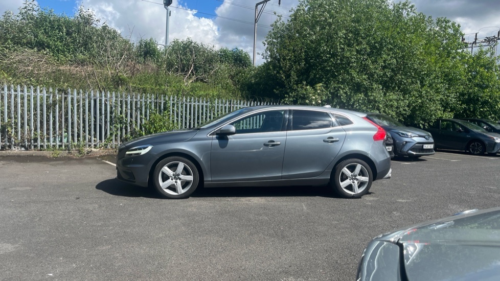 Volvo V40 #24